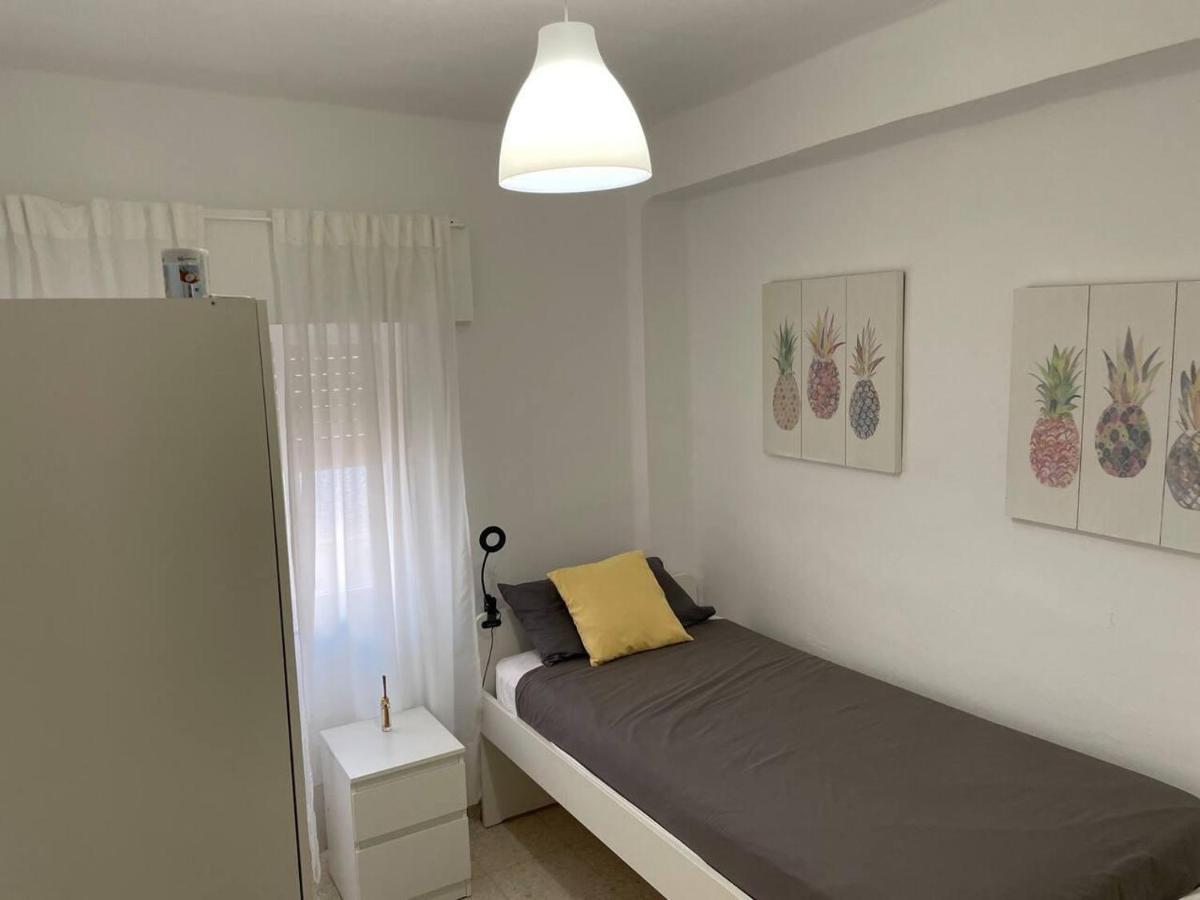 Renovated And Newly Furnished 3 Bedroom Apartment San Fernando Dış mekan fotoğraf